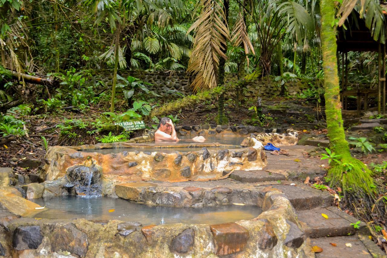 Termales Del Bosque & Hot Springs Hotel La Marina Exterior photo